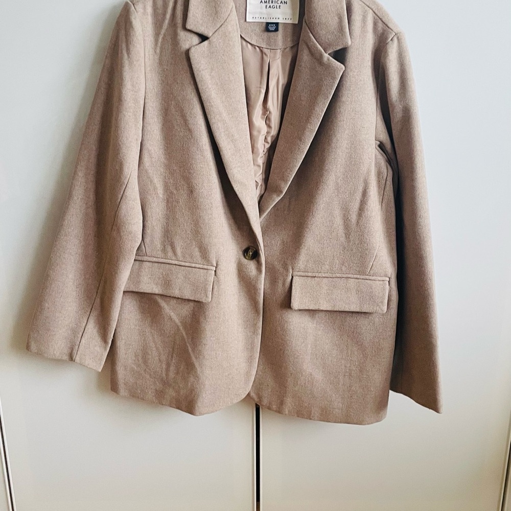 American Eagle Outfitters Women's Tan Blazer